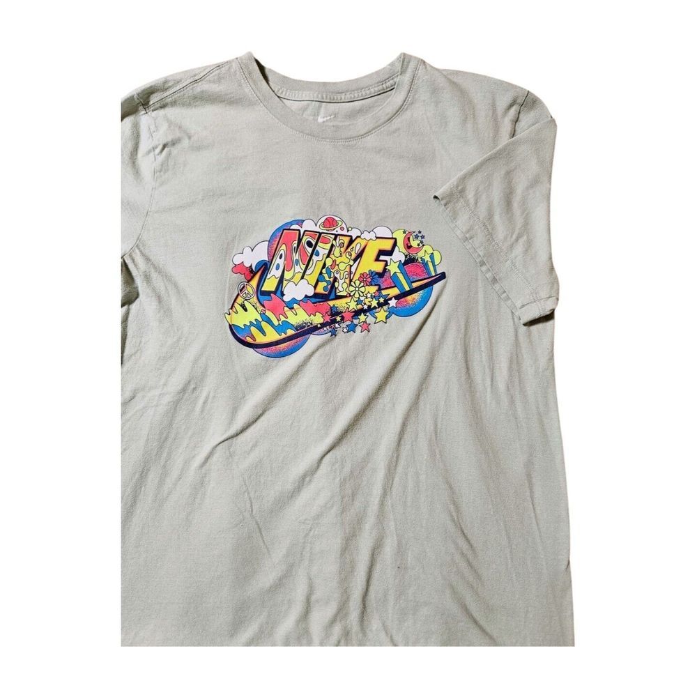 Nike Short Sleeve Tee Black Light Graphic‎ Fluorescent Seafoam Adult Size M